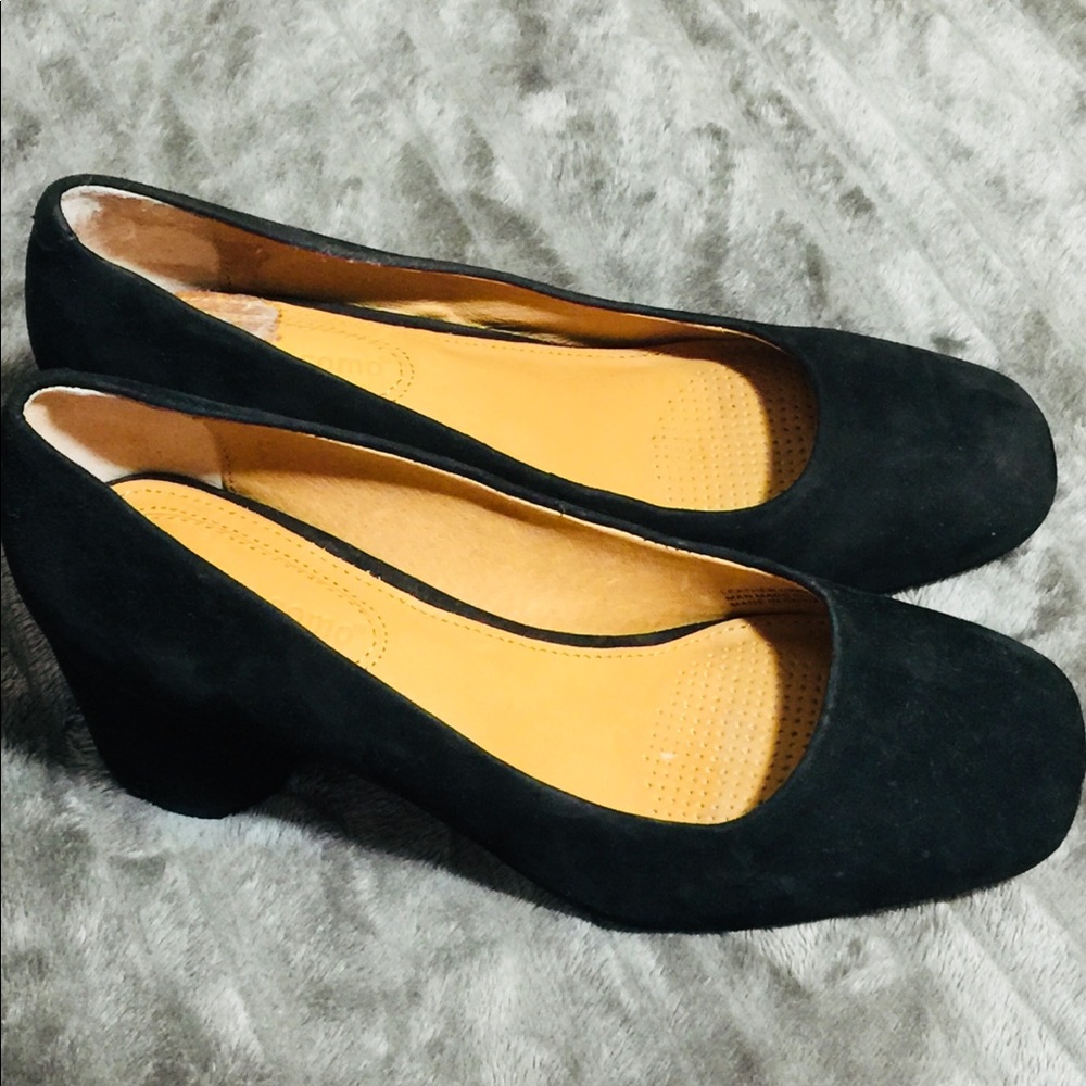 Corso como black suede block heel pumps size 6M